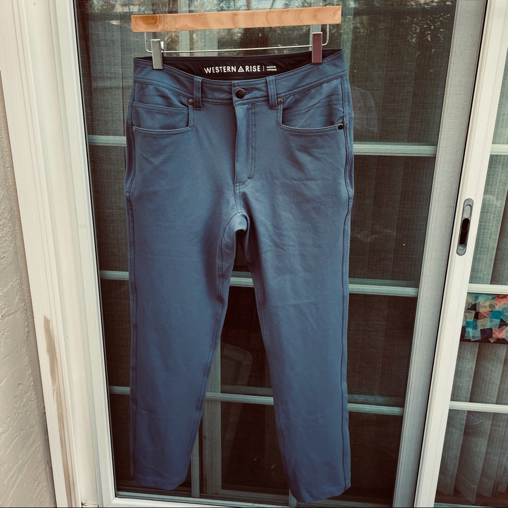 Western Rise Mens Diversion Pants, size 30 US
